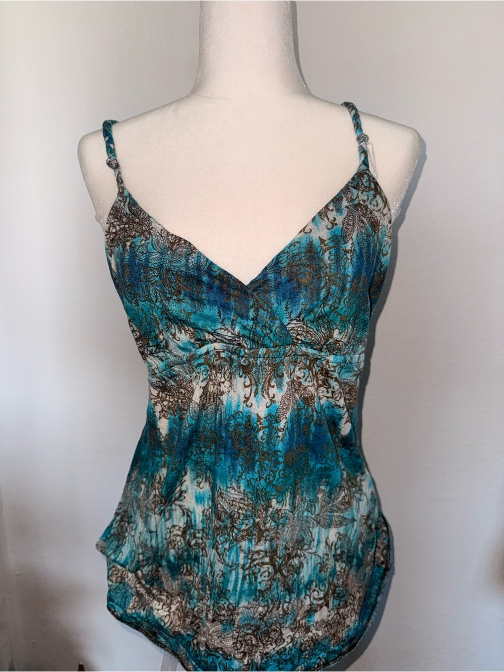 193.Sleeveless V-Neck Turquoise Print Camisole